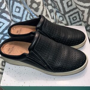 Earth Origins slip ons